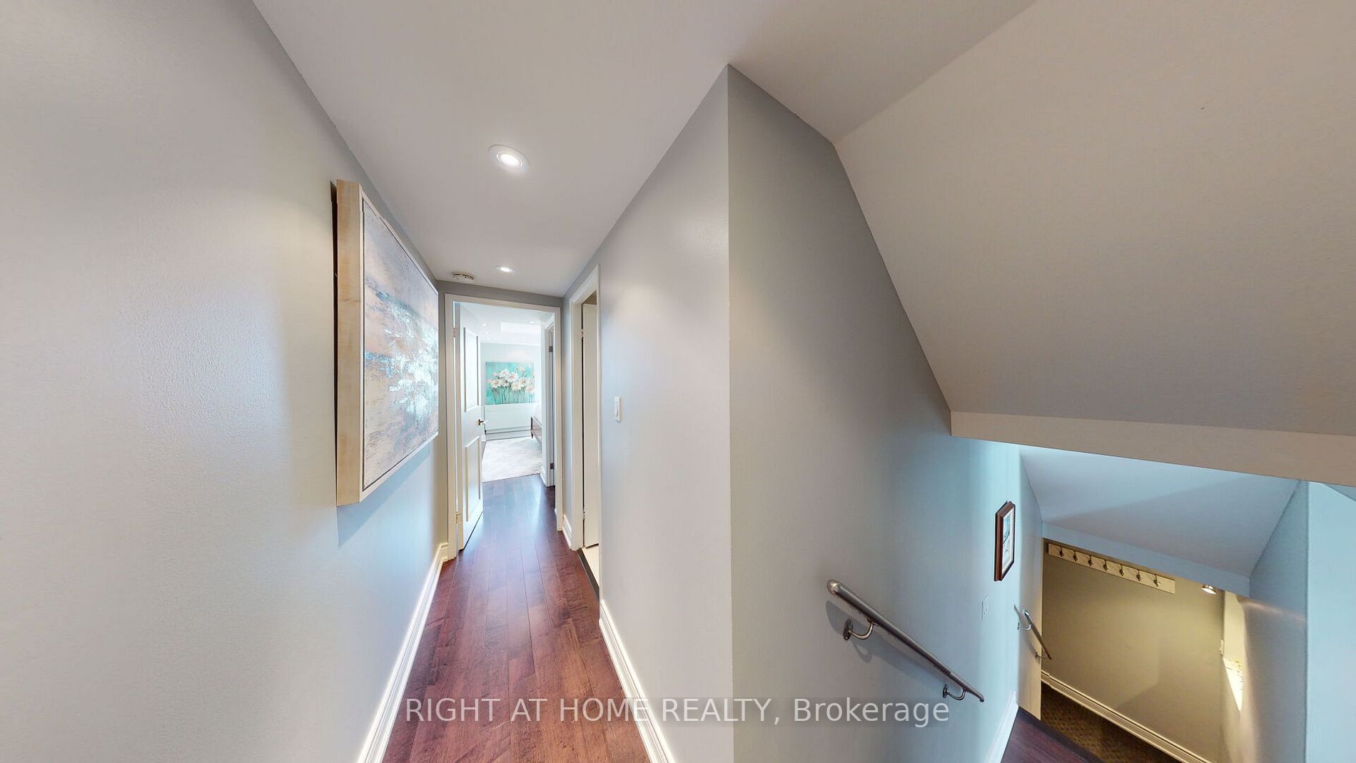 33 Harbour Sq 2841