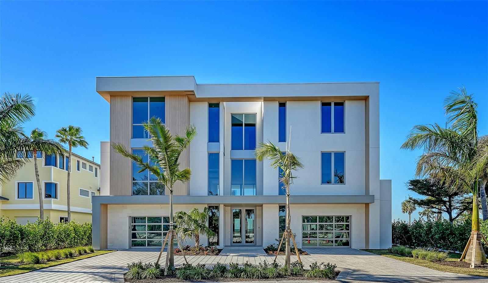 6489 Gulfside Road, Longboat Key, FL