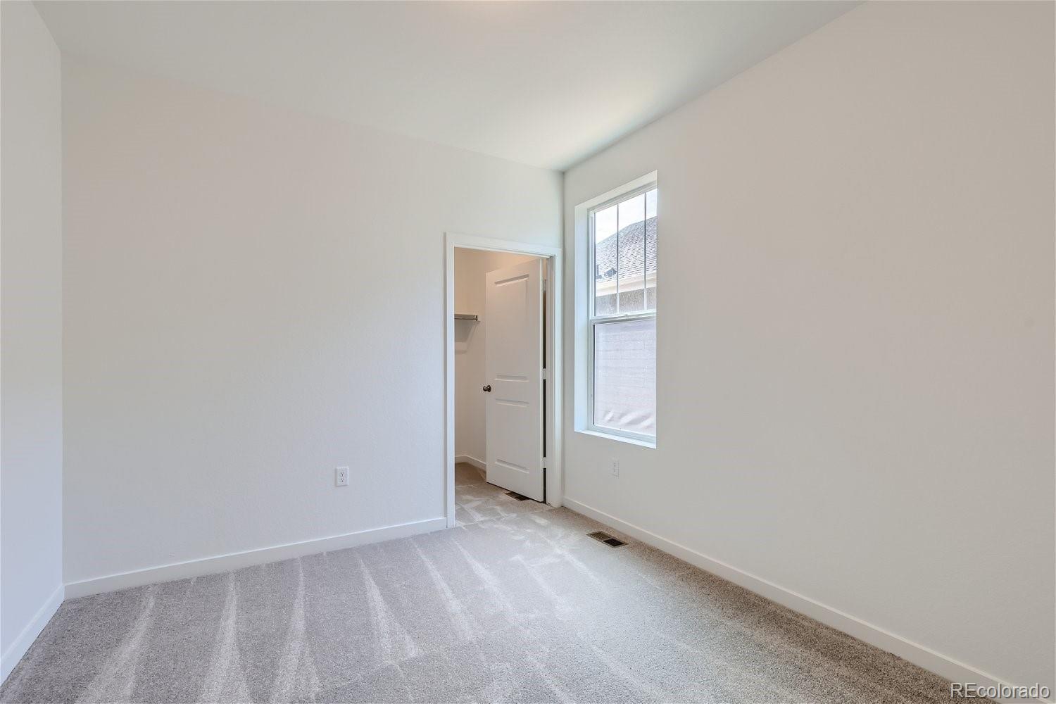 5164 N Quemoy Street