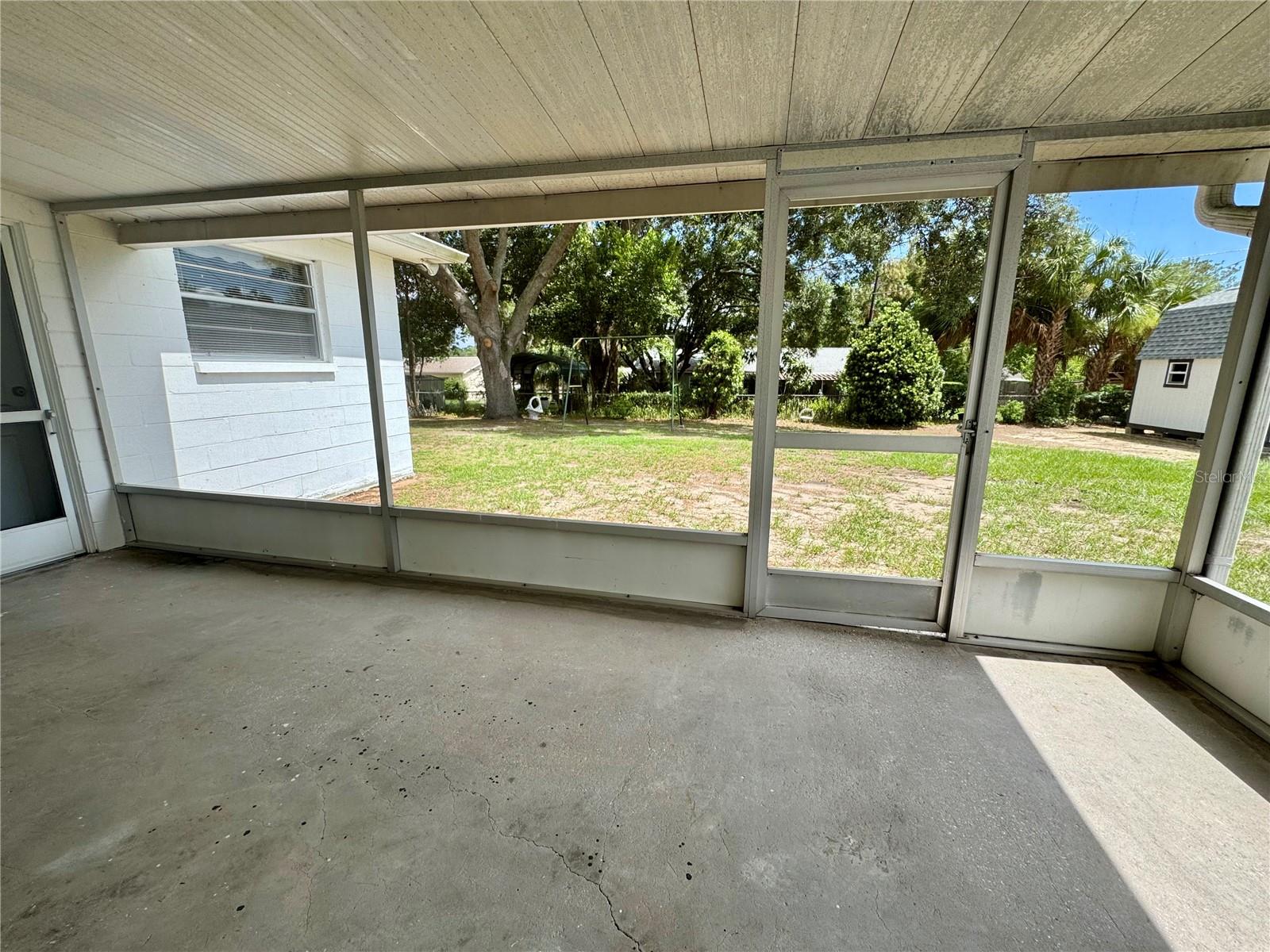 827 Strawberry Lane