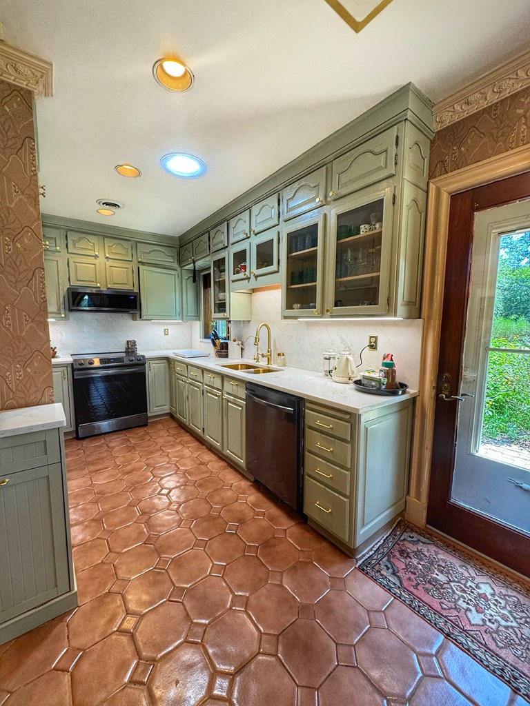 2483 Pond Drain Dr 13