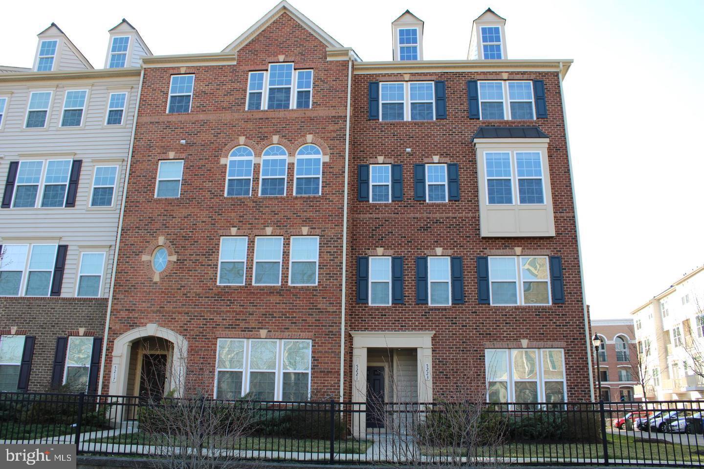 5221 Sable Court 307B