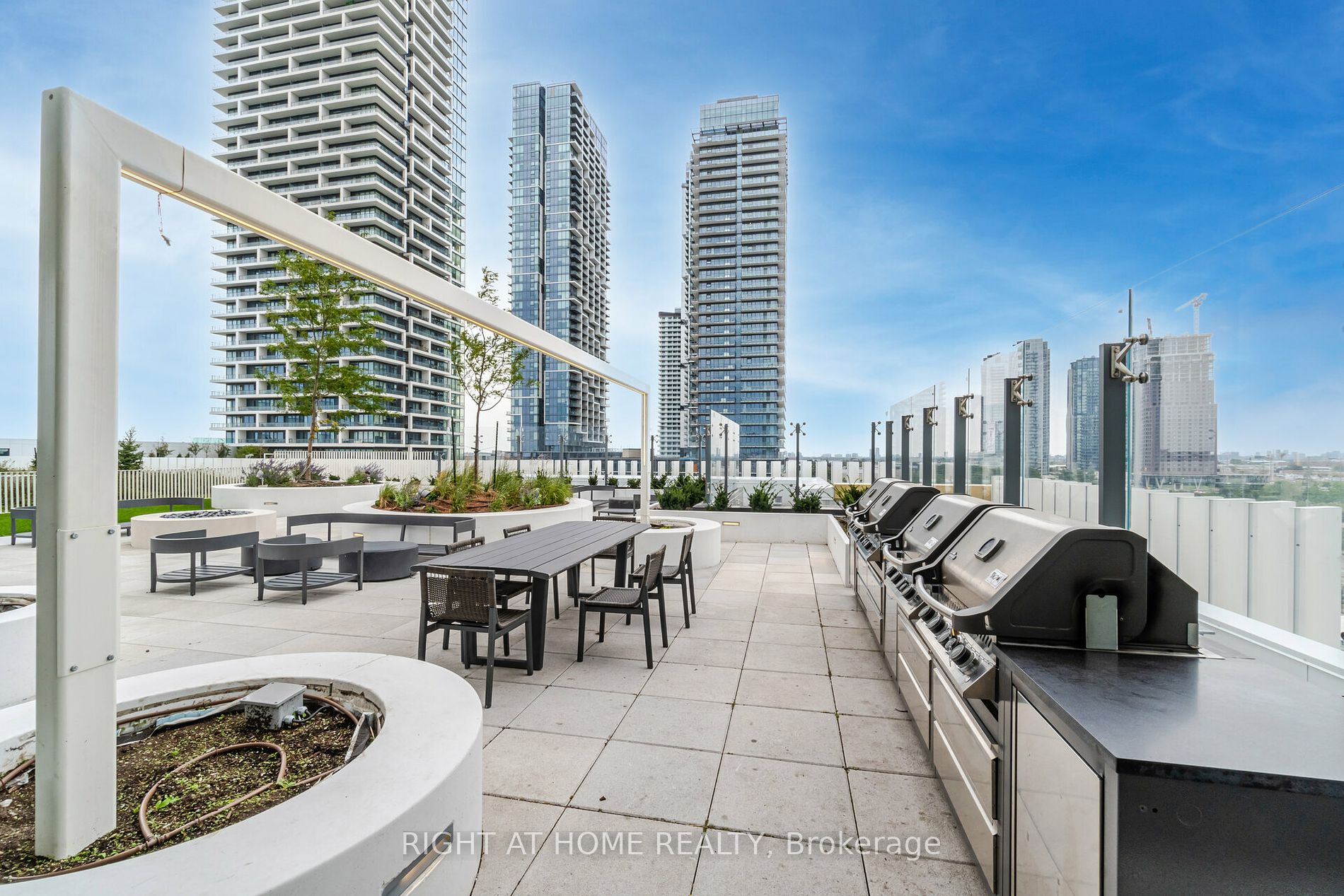 5 Buttermill Ave 4801