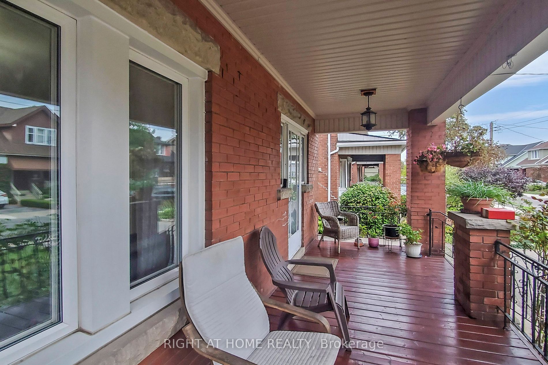 34 S Connaught Ave