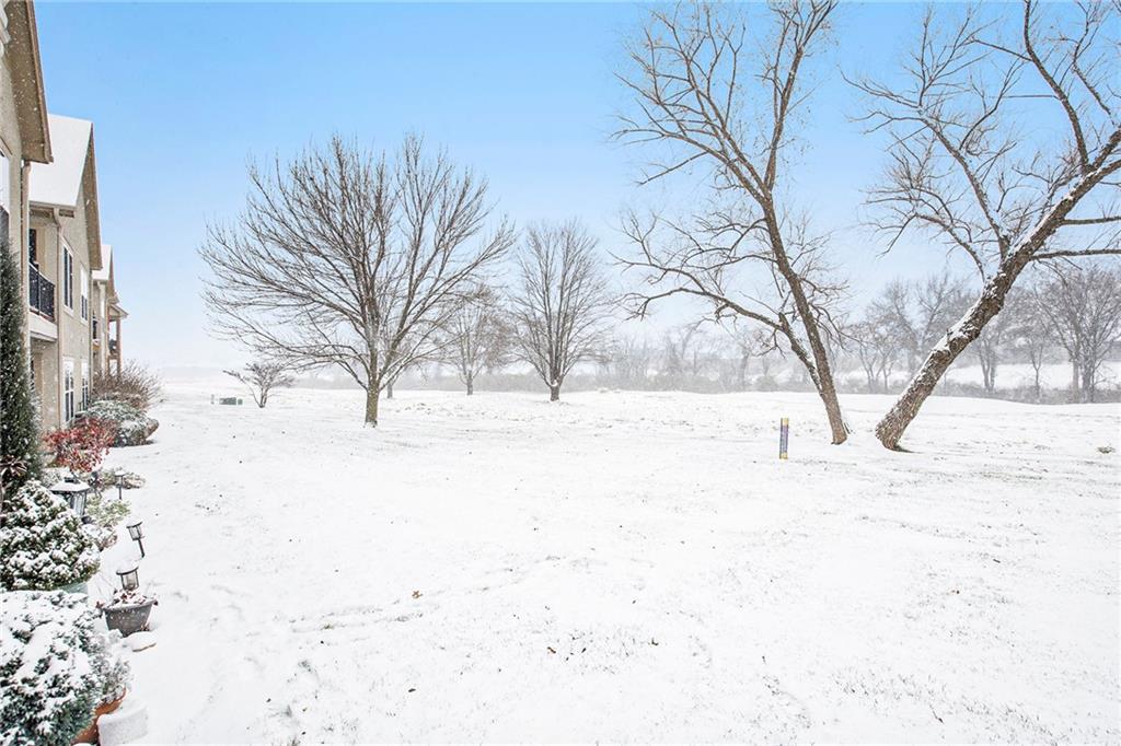 2105 NE 107th Terrace