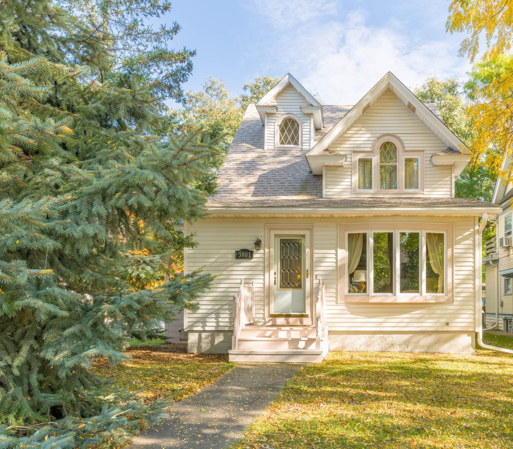 3801 Lyndale Avenue S