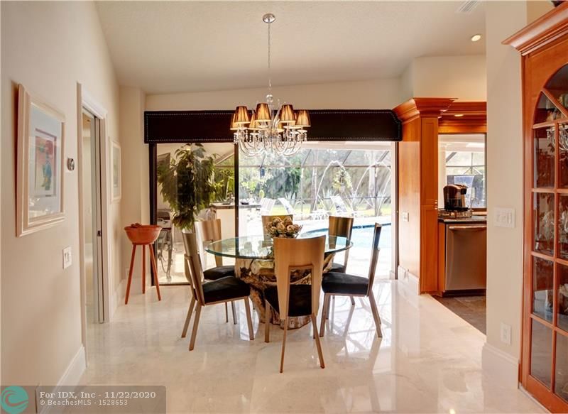 7630 W Upper Ridge Dr