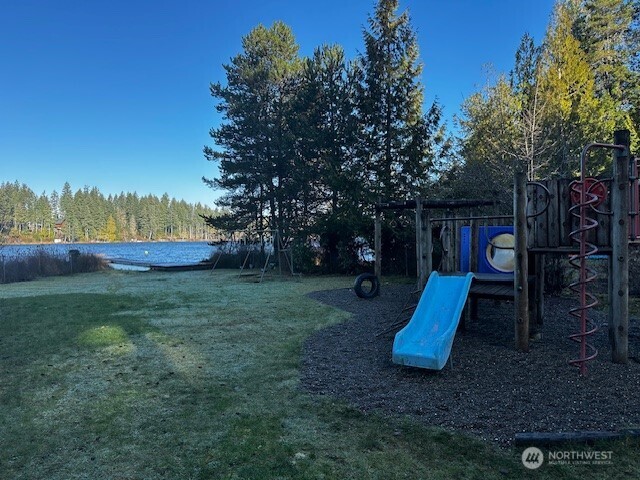 5031 E Rasor Road W