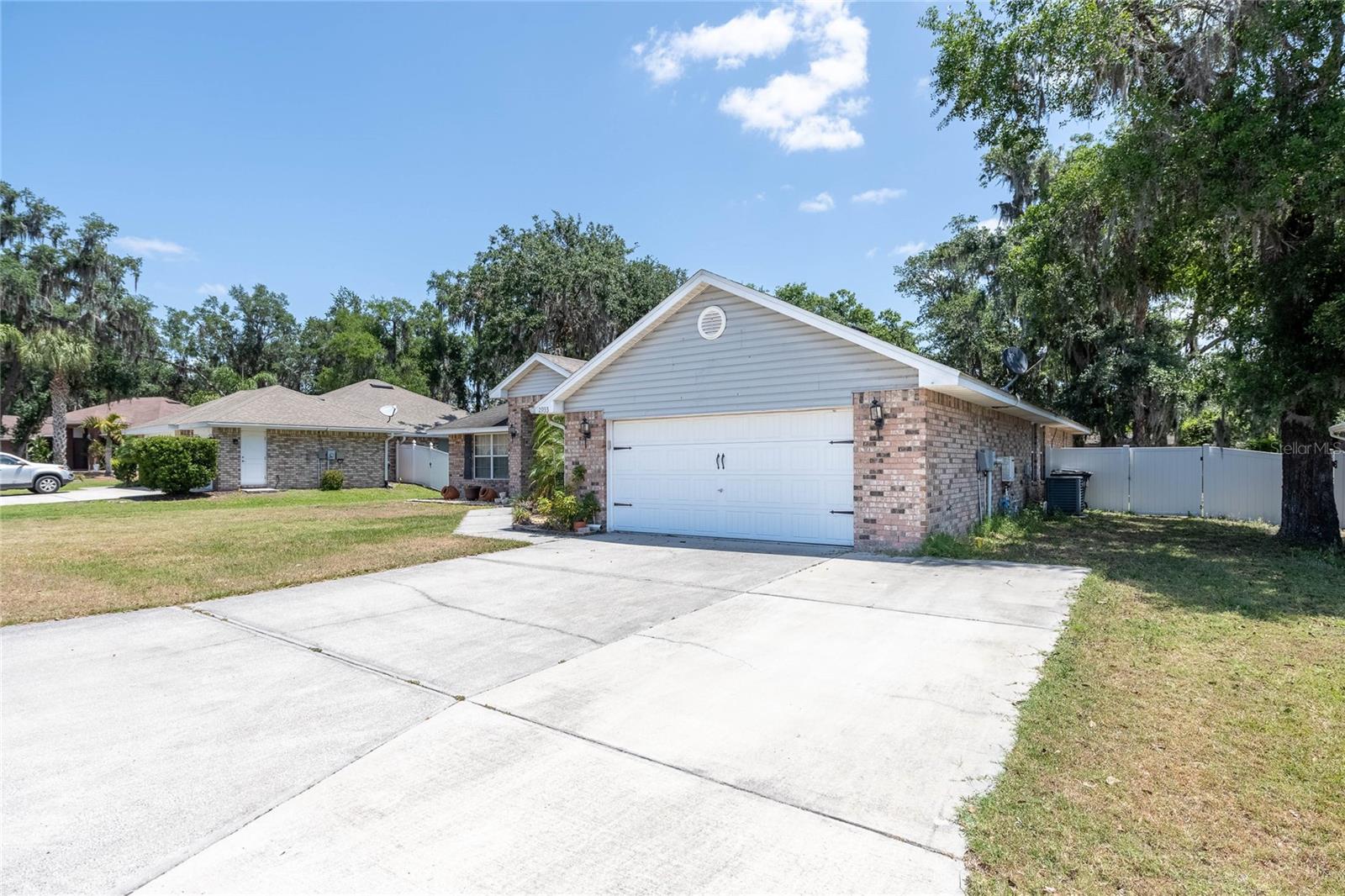 2933 Blackwater Oaks Drive