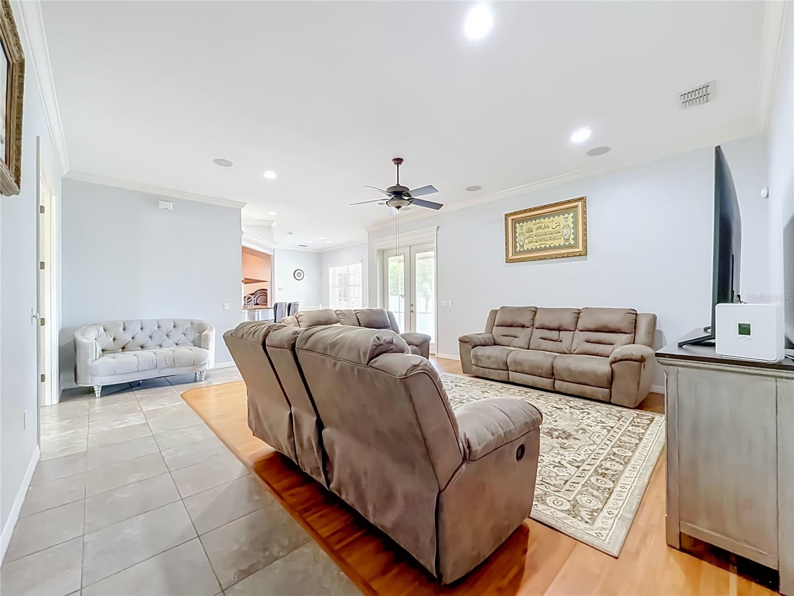 2534 Iris Ann Drive