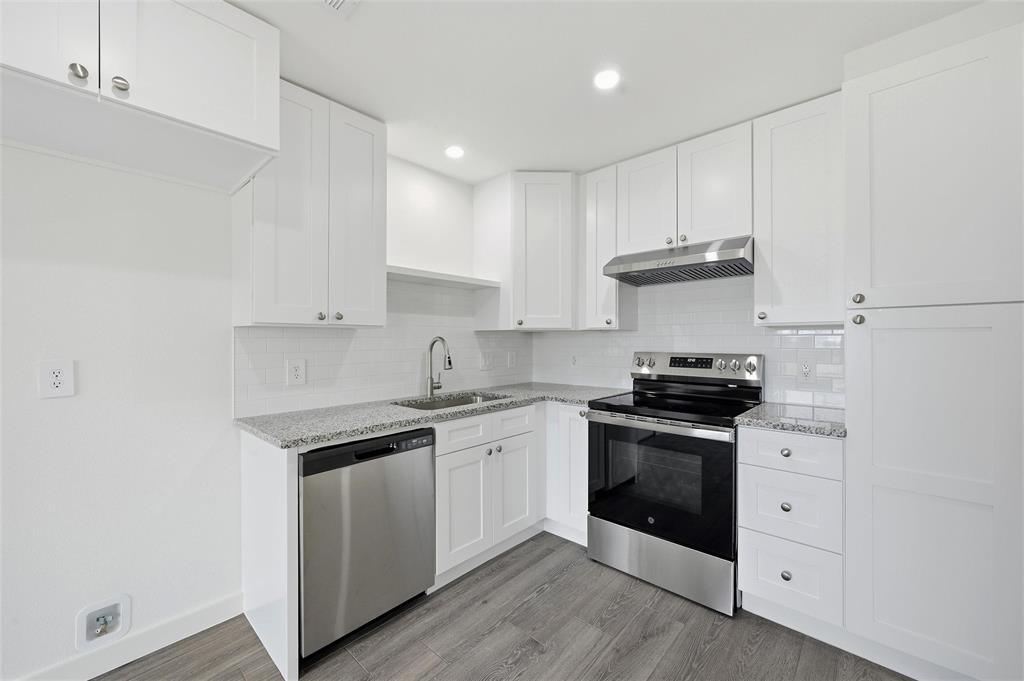 104 N Imperial Drive