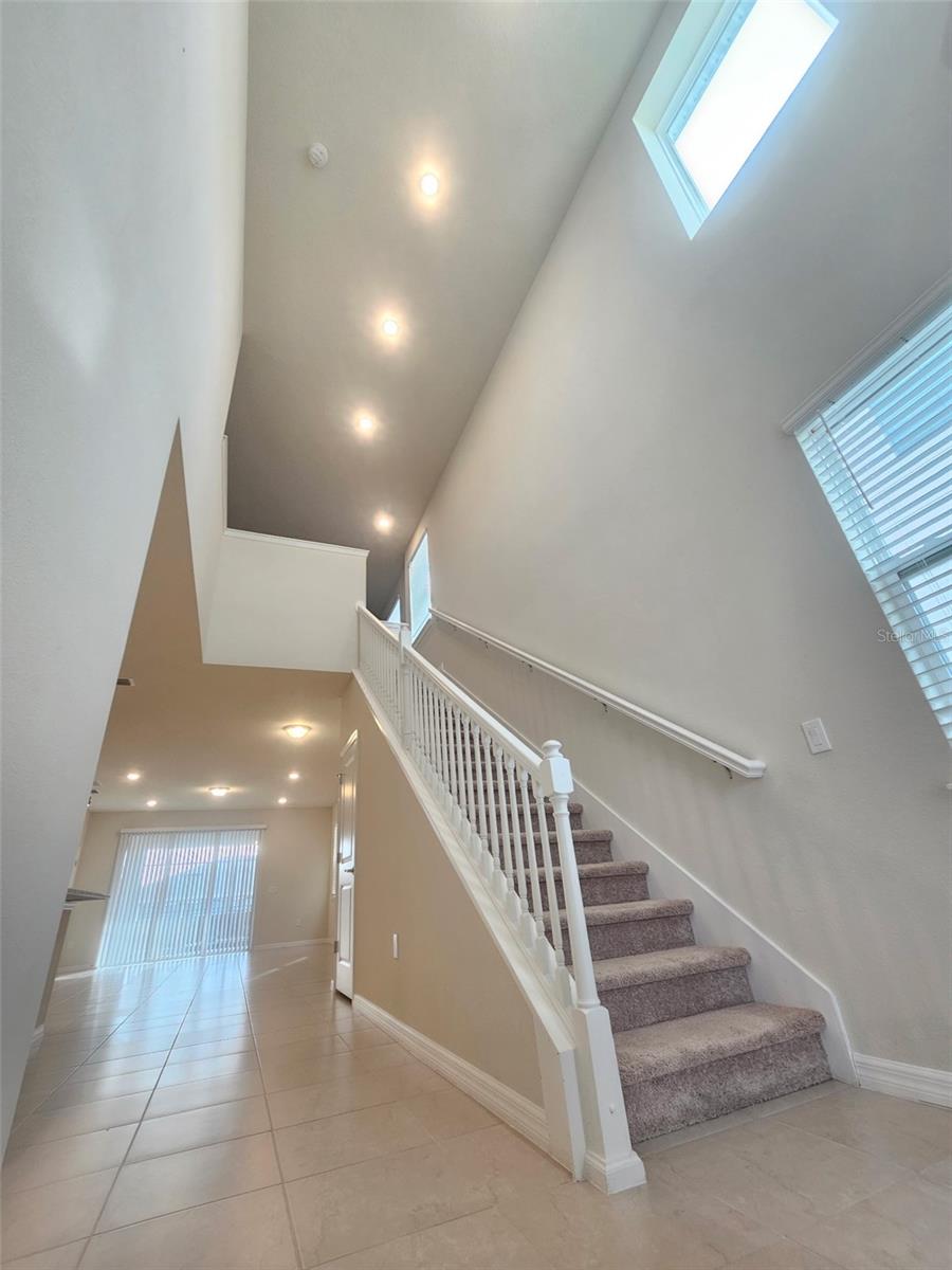 3273 Lilac Way