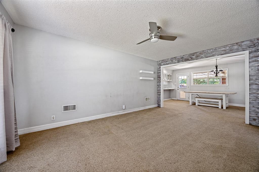 2506 Easy Street