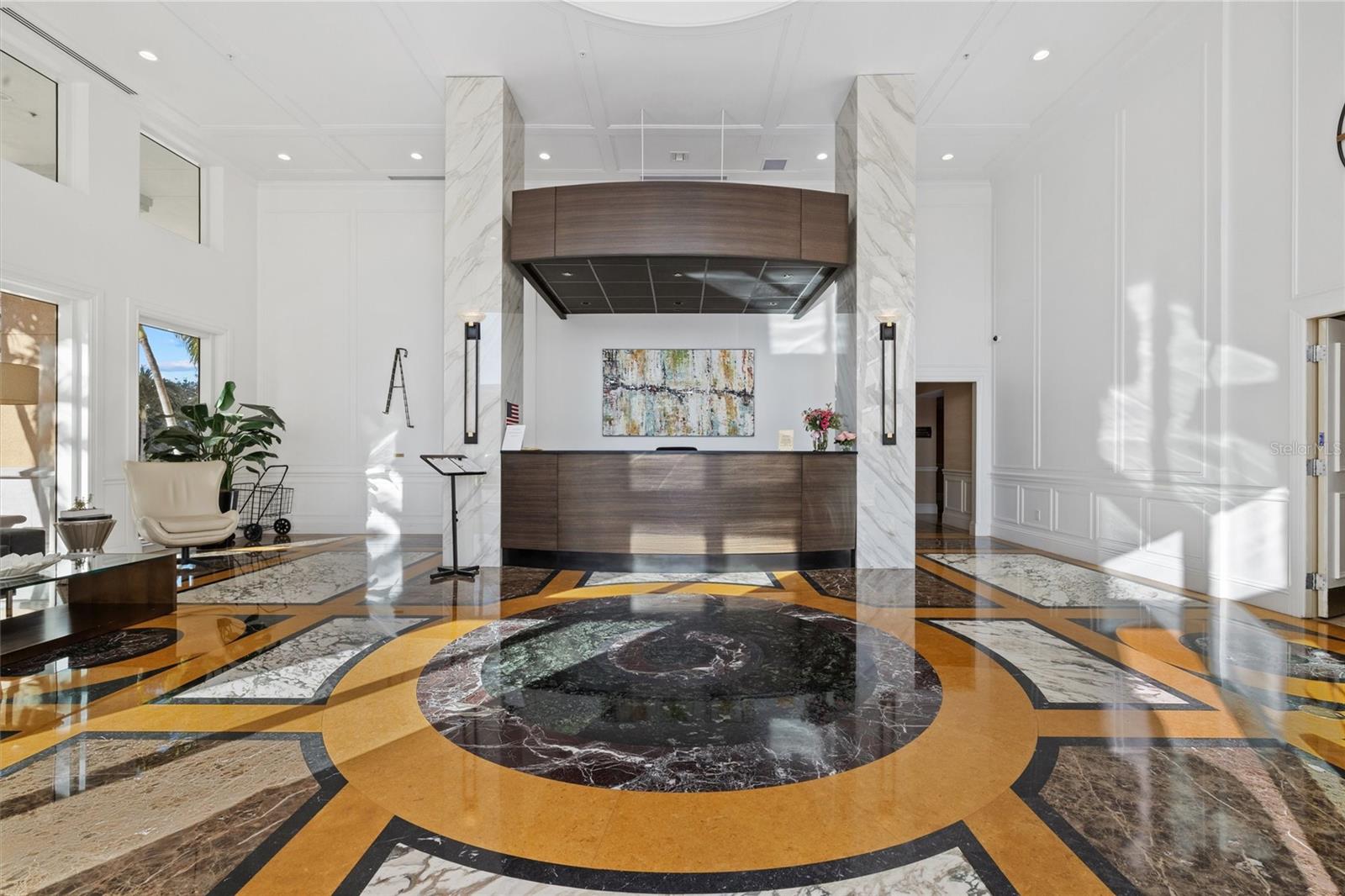 800 N Tamiami Trail 103