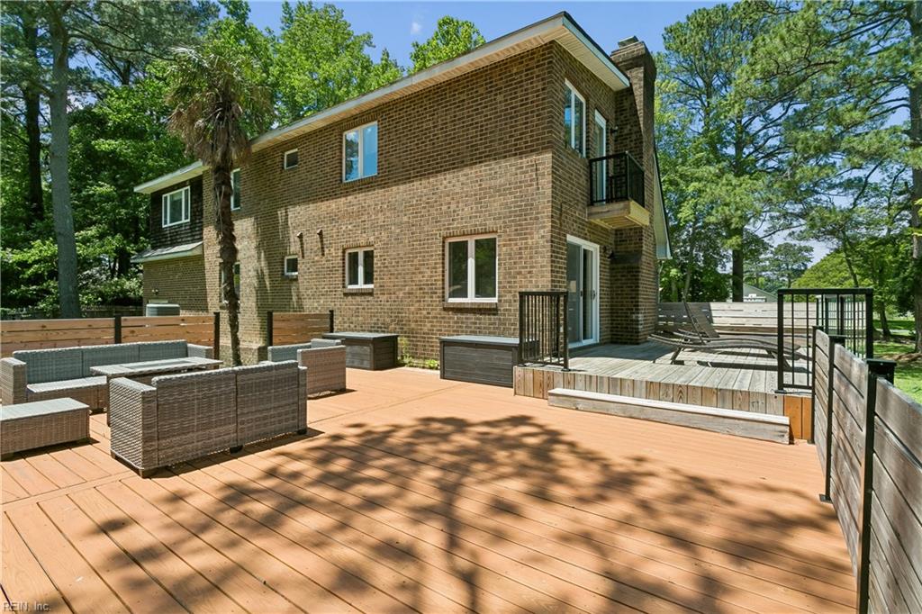 246 Hunts Neck Road