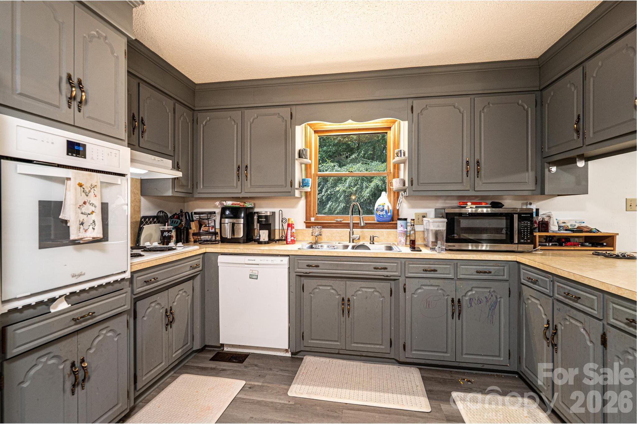 1113 Ponderosa Road