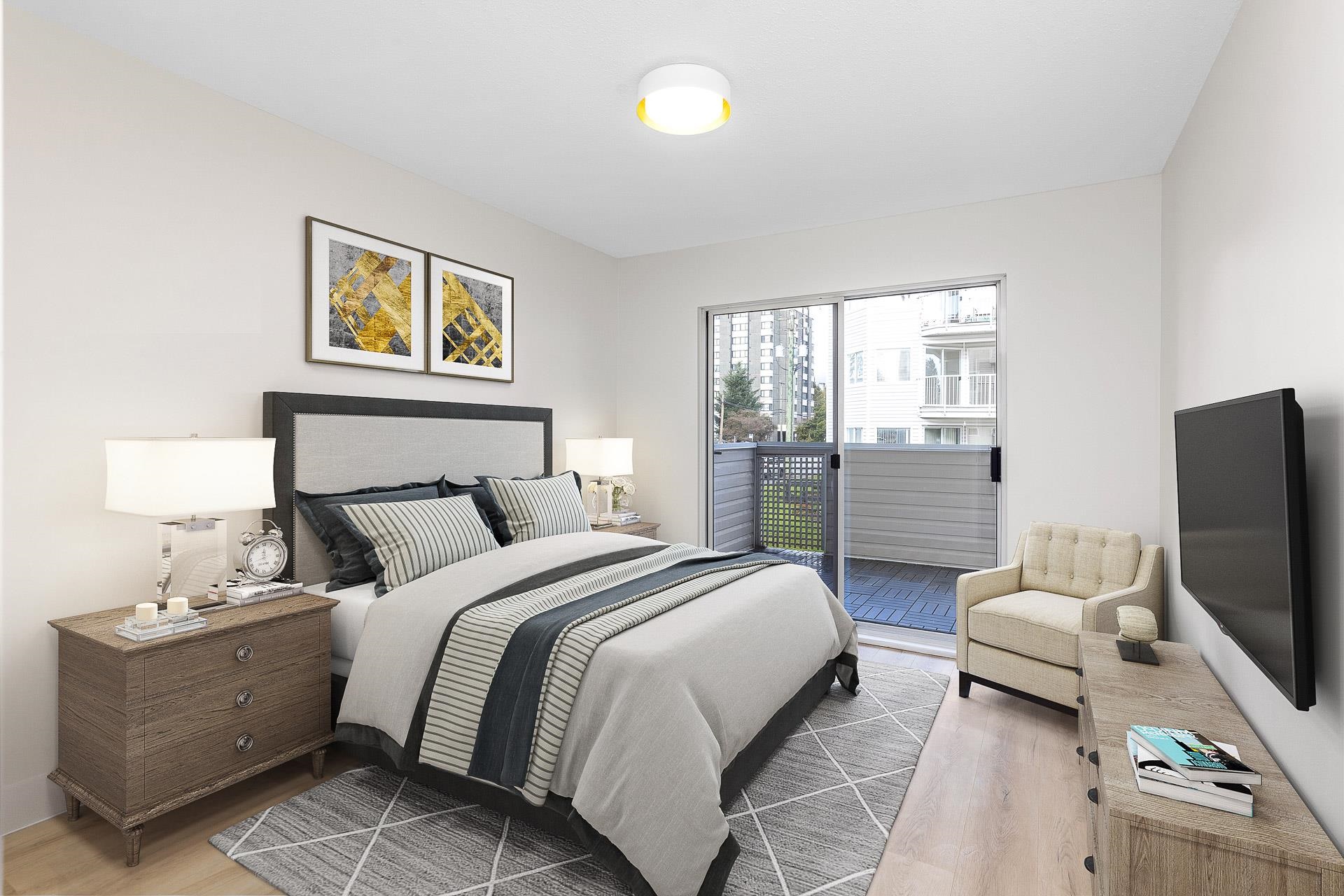 22213 Selkirk Avenue 102