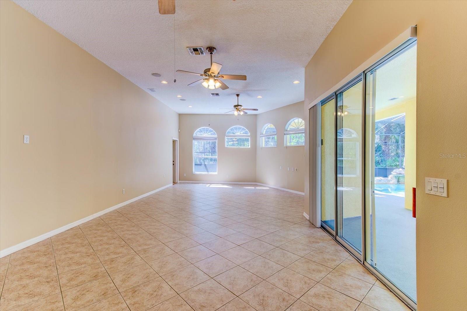 2624 Fawnlake Trail