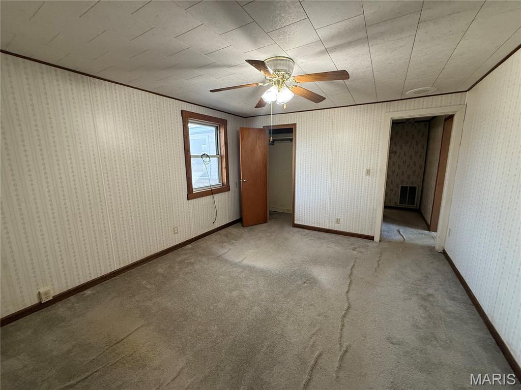 718 N Sturgeon Street