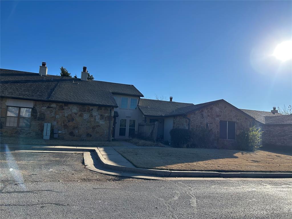 This charming Townhouse is located in the heart of Edmond.  Near highways, shopping and restaurants, it boasts Edmond schools.  This property is for the buyer who can move right in, but is willing to do some painting and other cosmetic work.  Crossings boasts a neighborhood pool and rec center.  The two-car garage is accessed from a back drive.  Television, washer and dryer and refrigerator will remain with the property.  Primary bedroom is approx. 16x18, and the other rooms are large, too.  Must see!!