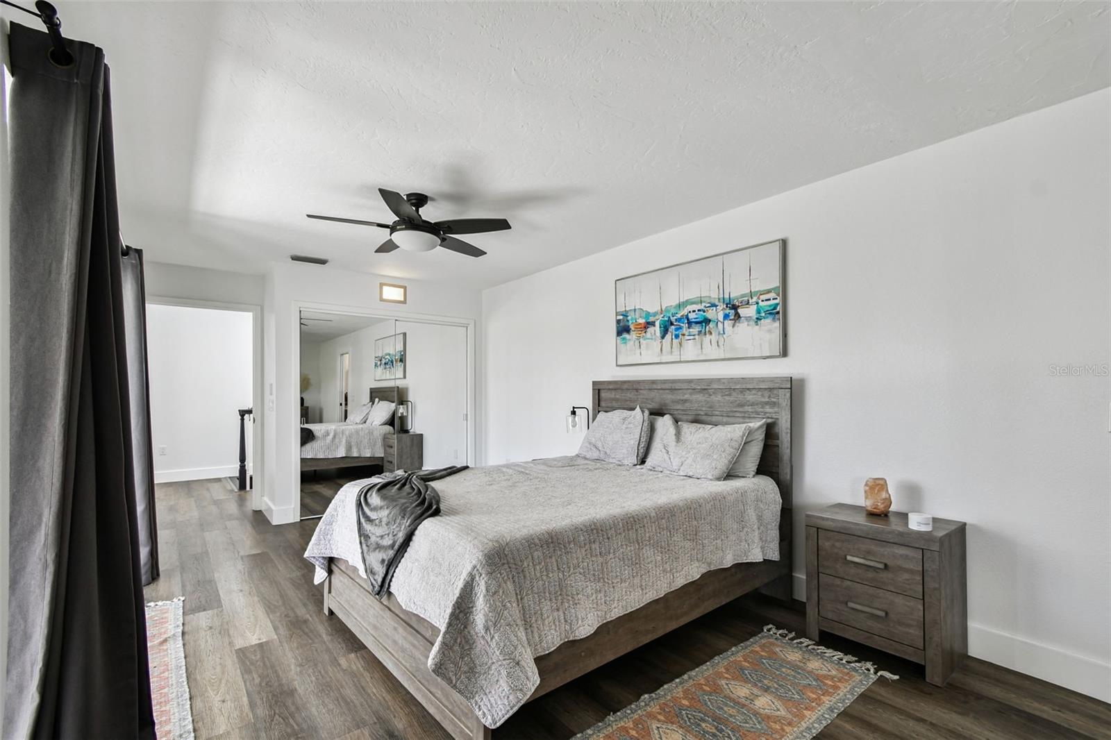 225 Harbor House Drive