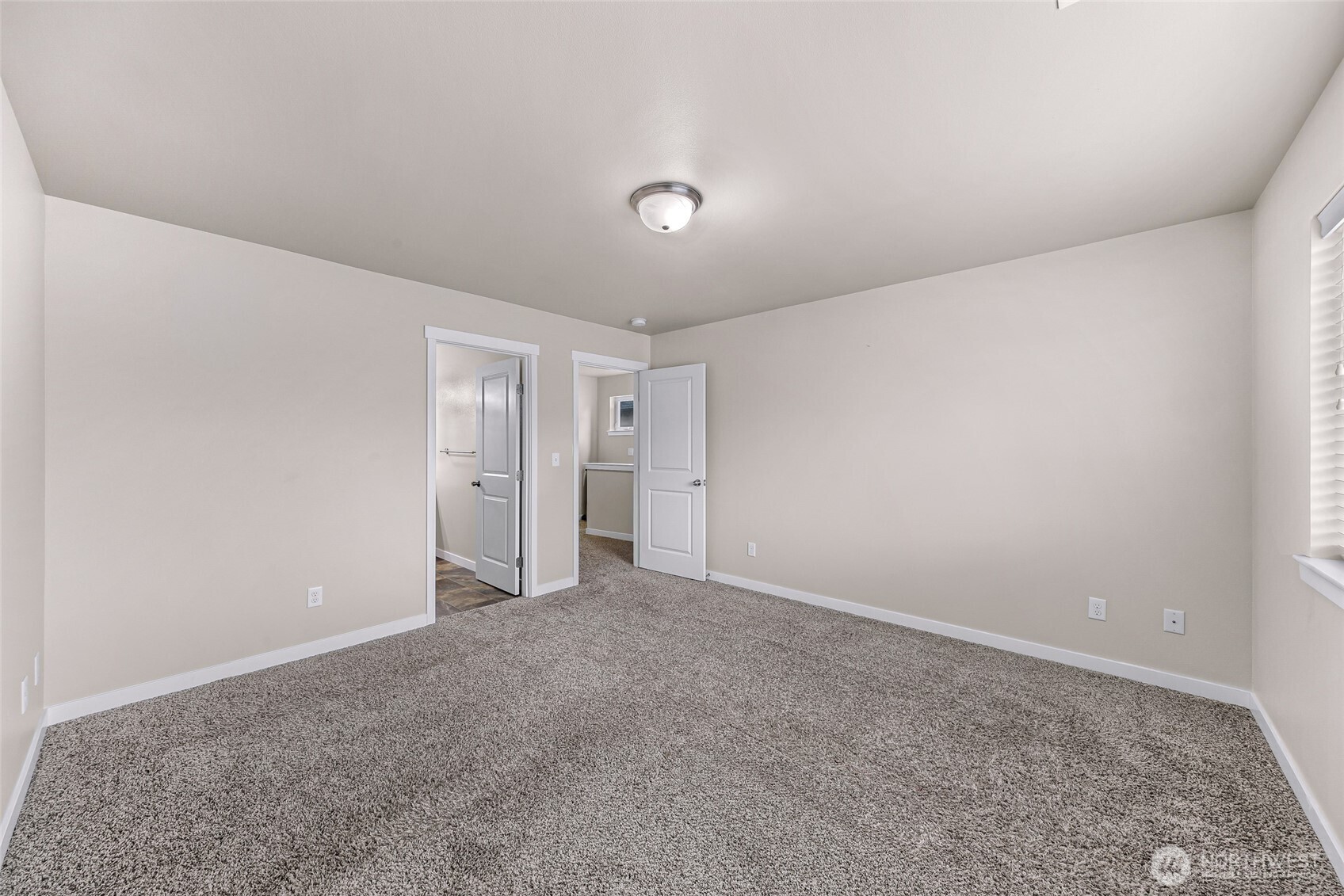 336 Tremont Avenue