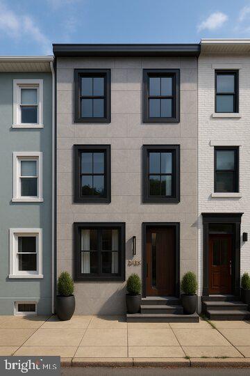 3435 W Westmoreland Street