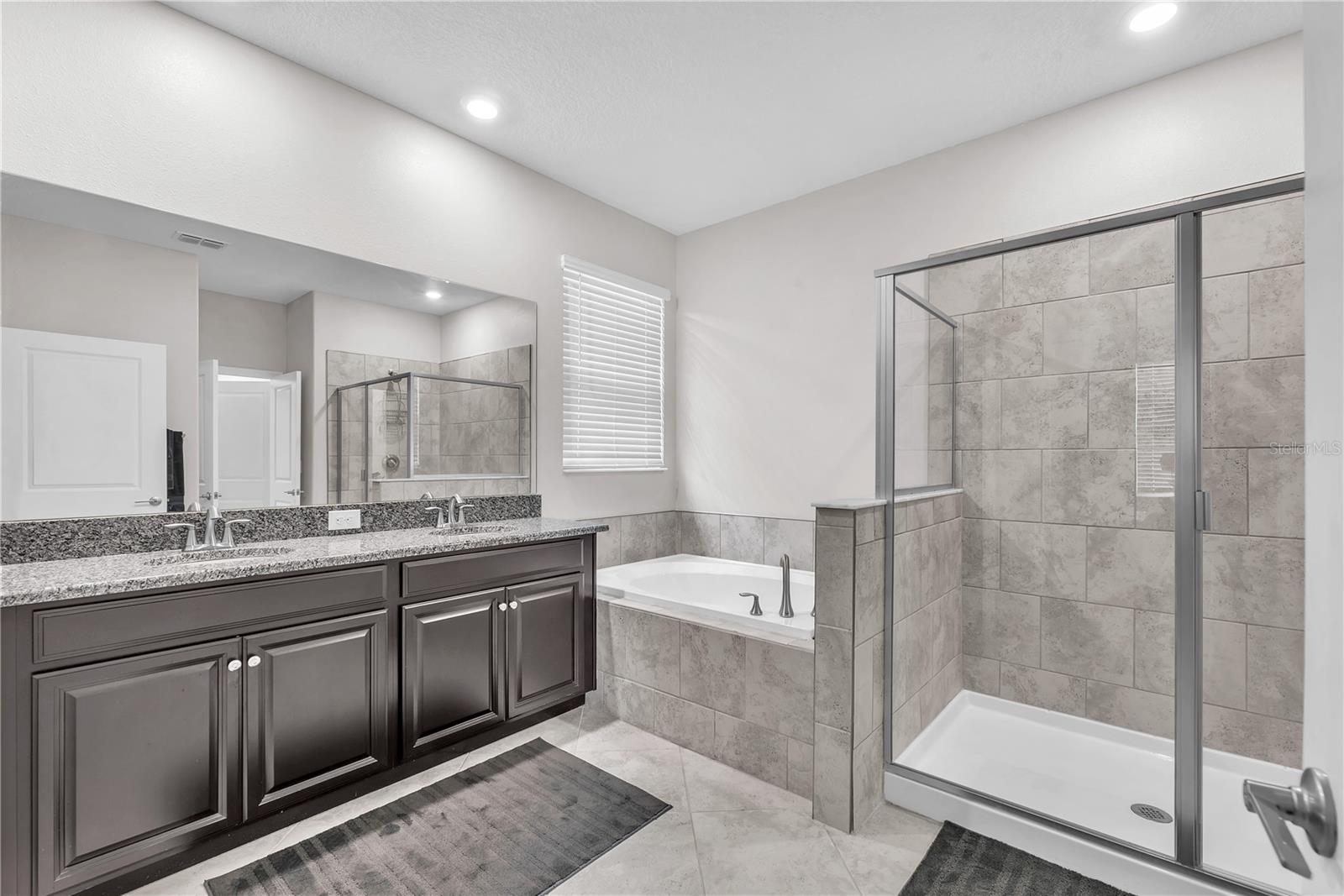 13932 Painted Bunting Ln