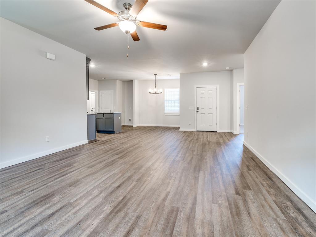 884 Stella Trail