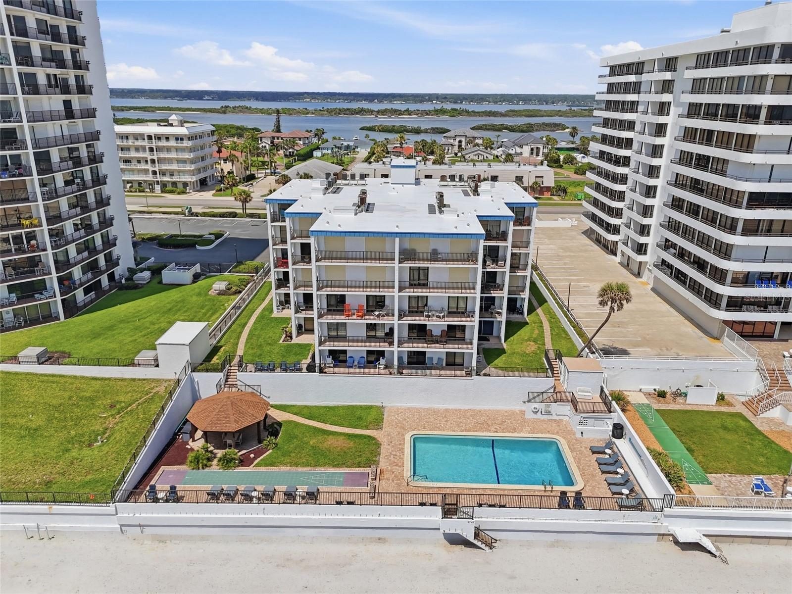 3747 S Atlantic Avenue 4050