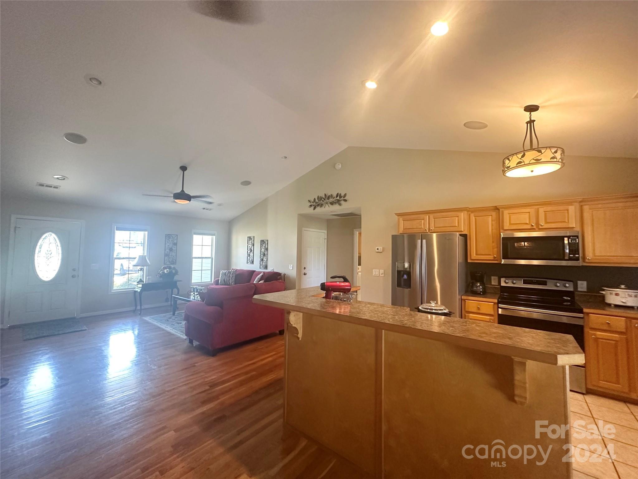 124 Deer Creek Drive