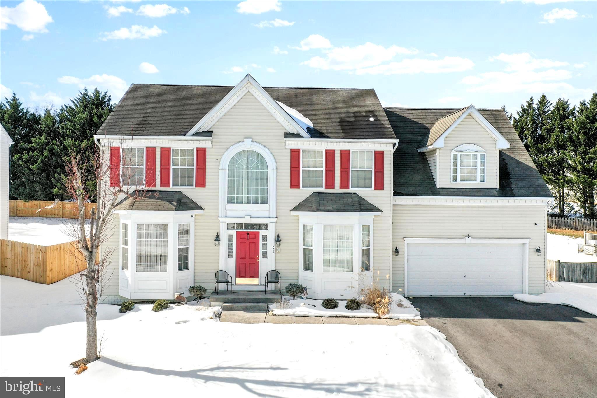 93 Kimberwicke Drive S