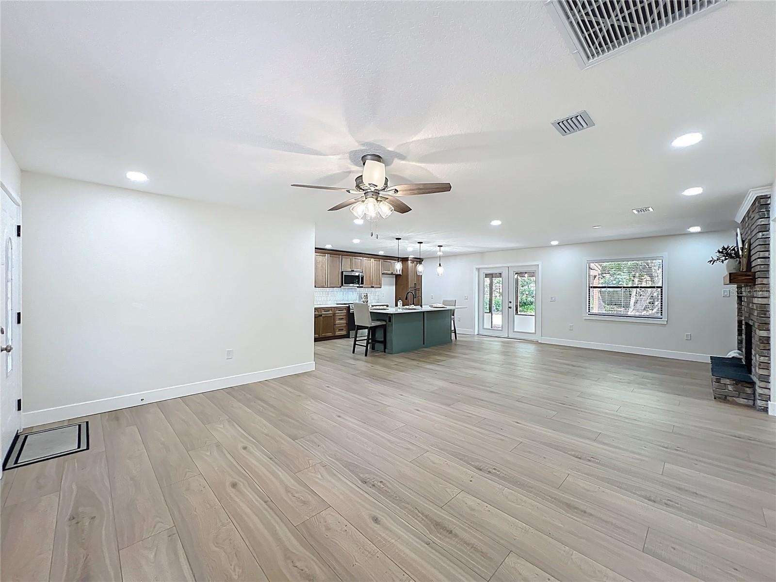 5975 Sheryl Anita Street