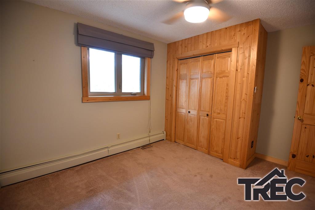 1040 Road 1