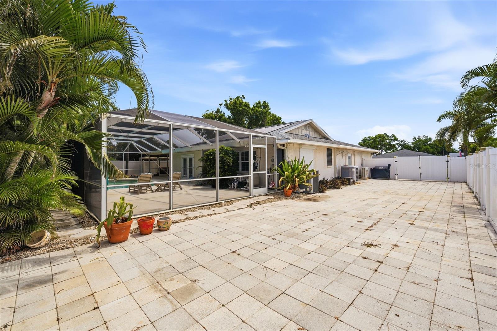 2008 39th Street W