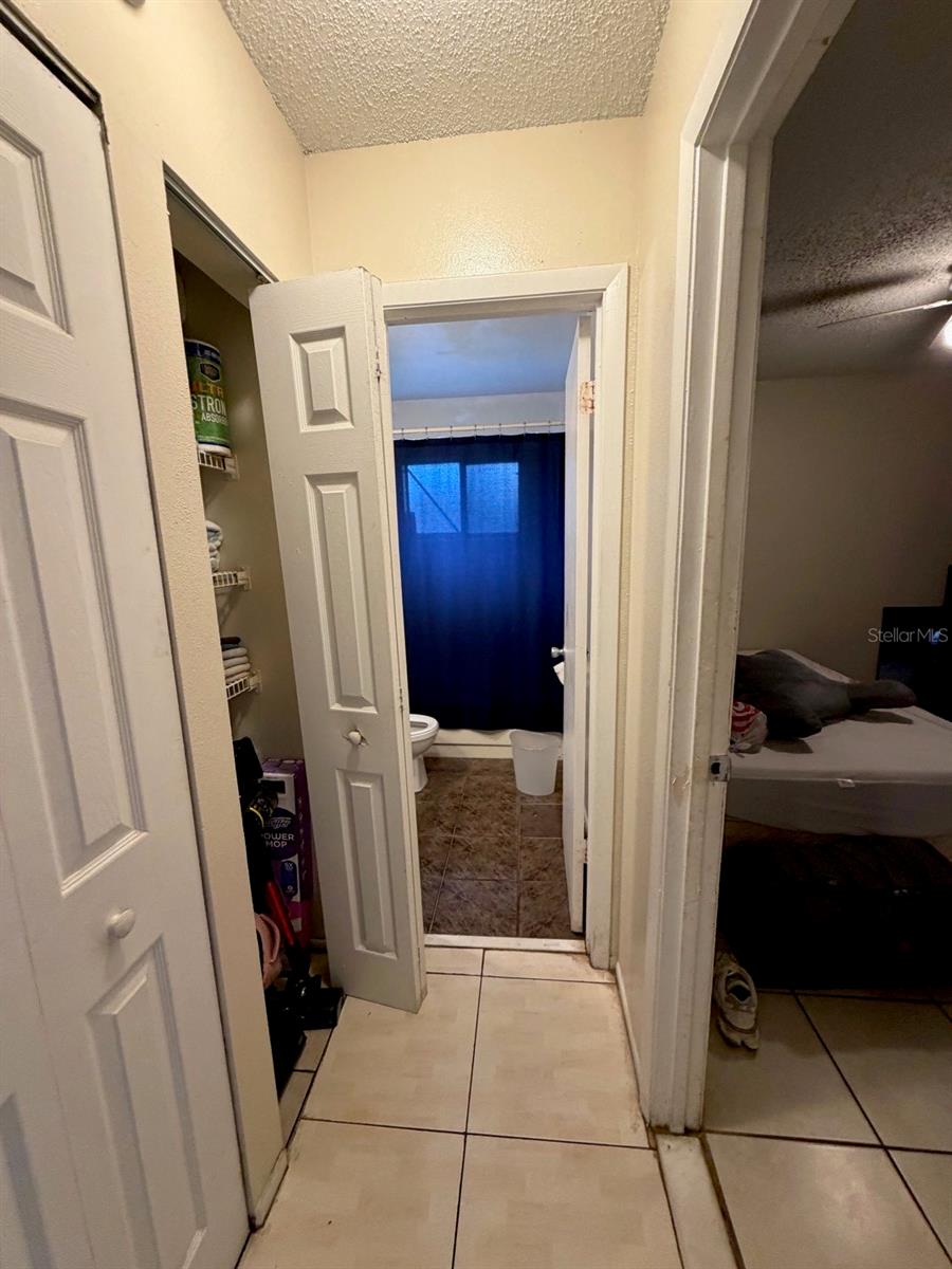 2803 Waxy Willow Lane
