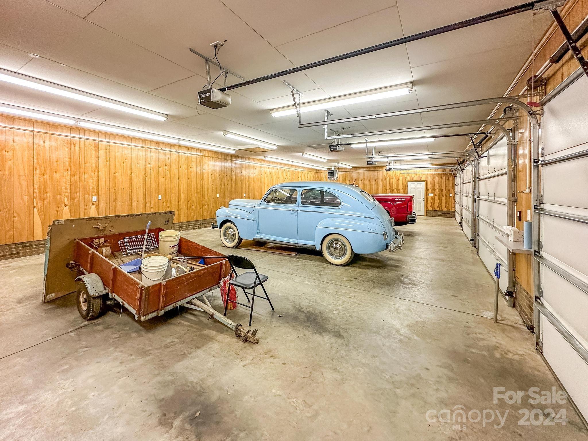 6730 Hawks Nest Lane