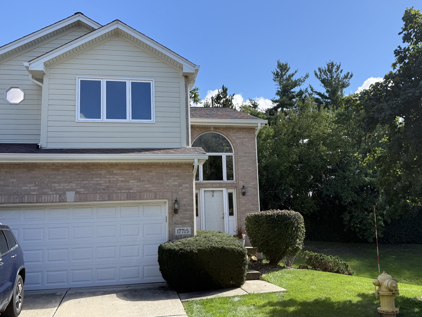 Welcome to this spacious two unit building, two-story end-unit townhome in Orland Woods, featuring two generously sized bedrooms, 2 1/2 bathrooms, and a full unfinished basement includes rough-in plumbing that offers plenty of potential.    The living and dining rooms feature hardwood floors, while a gas fireplace adds warmth to the living area. The kitchen includes select stainless steel appliances. Upstairs, a large loft provides flexible space for a family room, home office, or relaxing retreat.    Recent updates include carpeting replaced just one year ago and most windows newly replaced. Additional improvements include the roof (2018), HVAC system (2019), and water heater (2021).    Schedule your private showing today and discover all this inviting home has to offer!