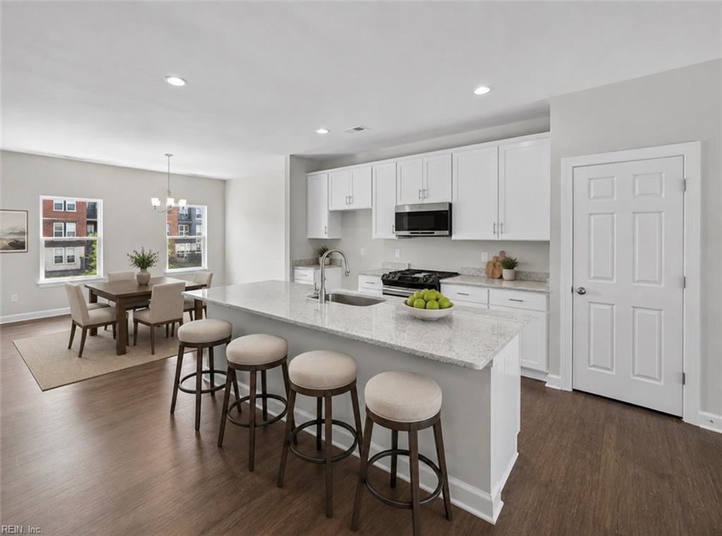 621 Commonwealth Drive