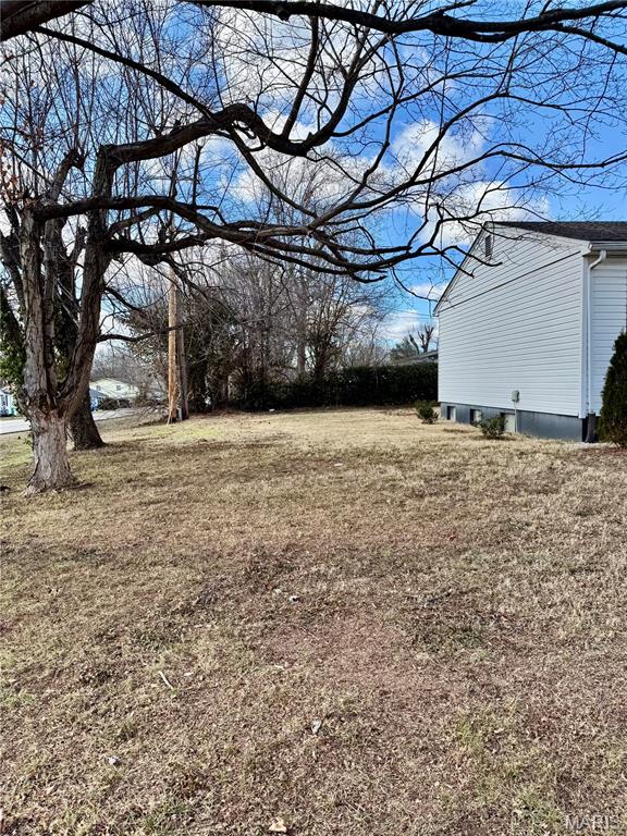 101 Meadowbrook Drive