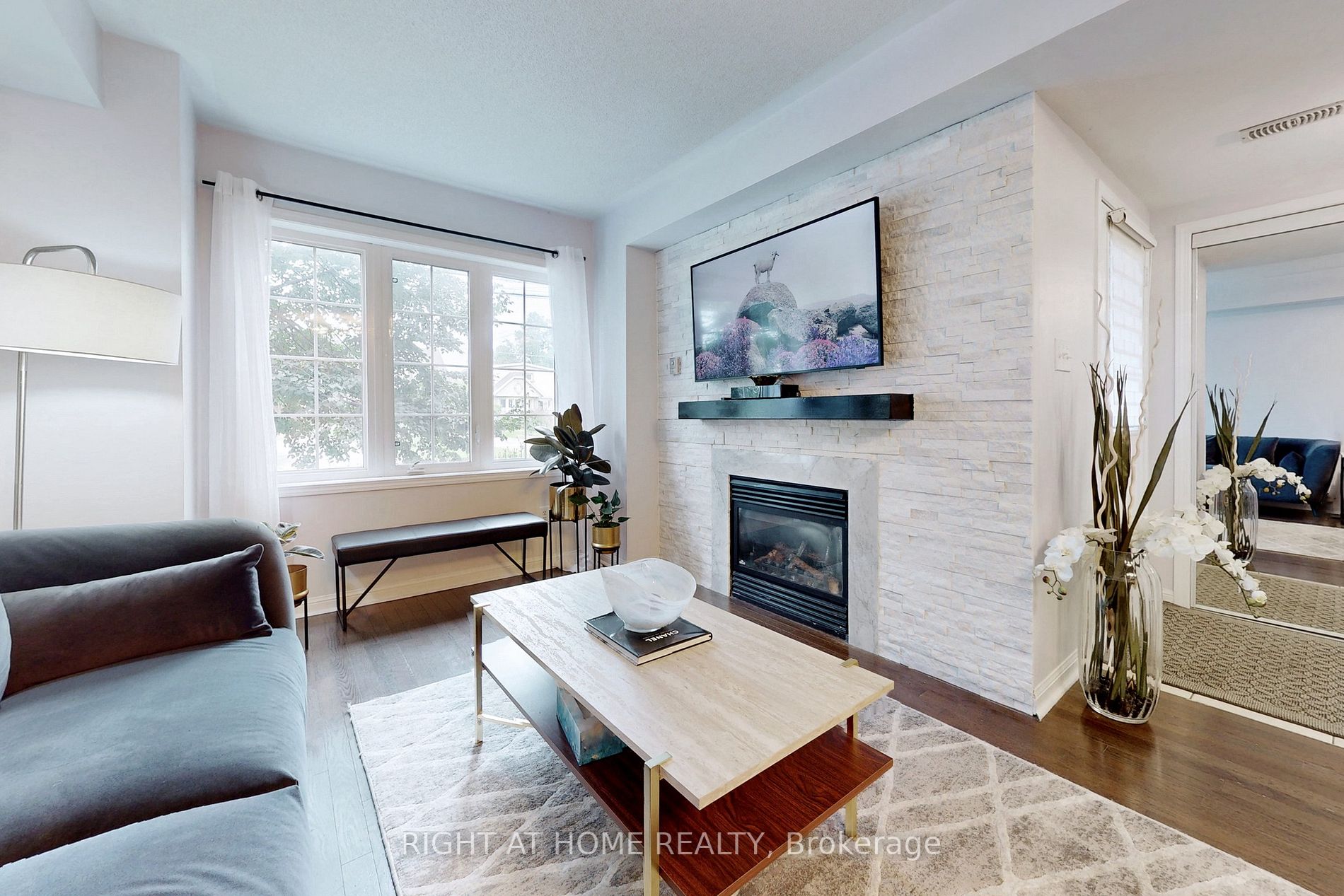 426 S Beach Blvd 32