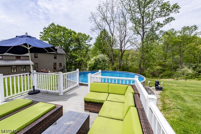 490 Mine Rd