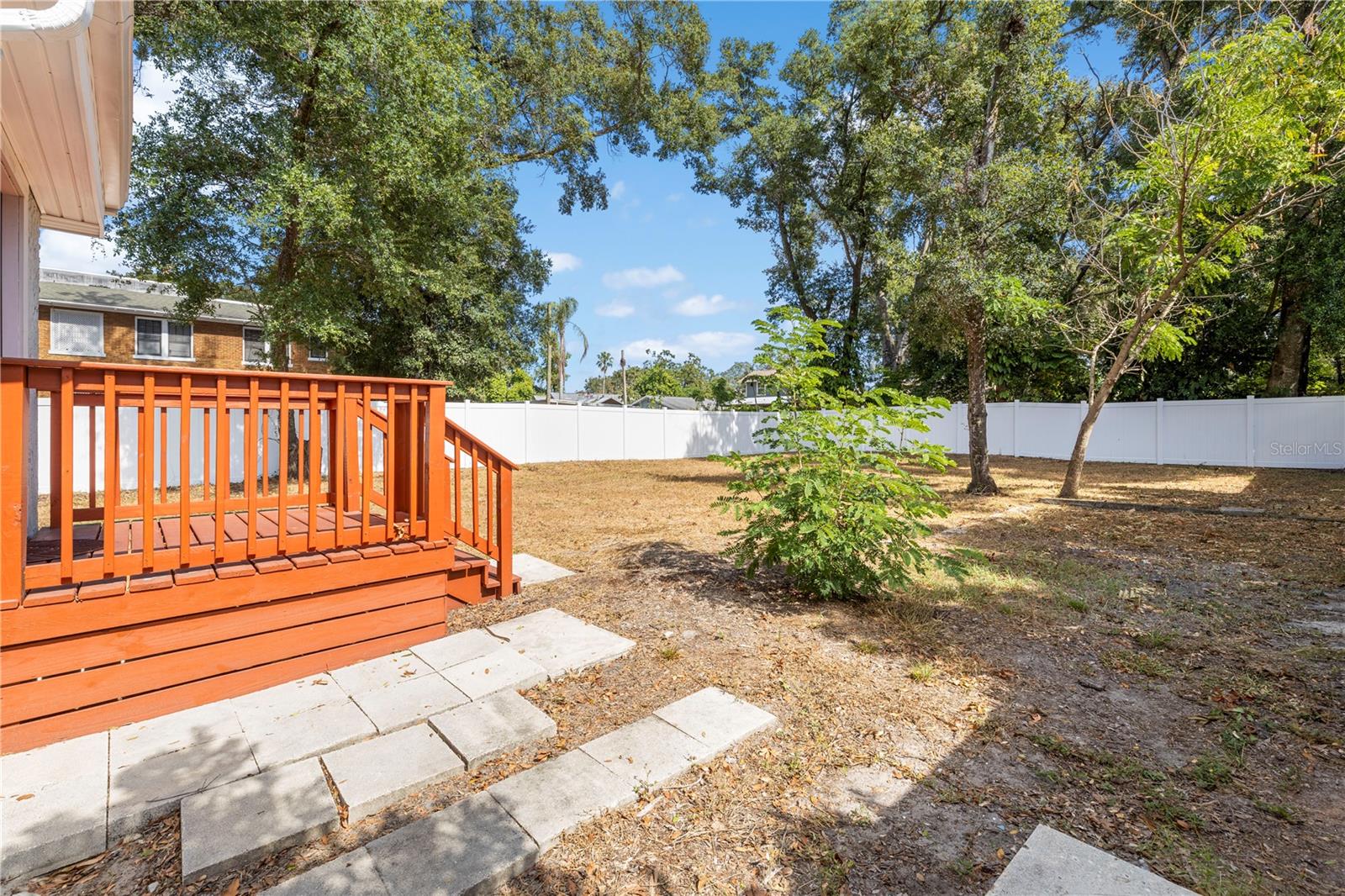 4009 N Seminole Avenue