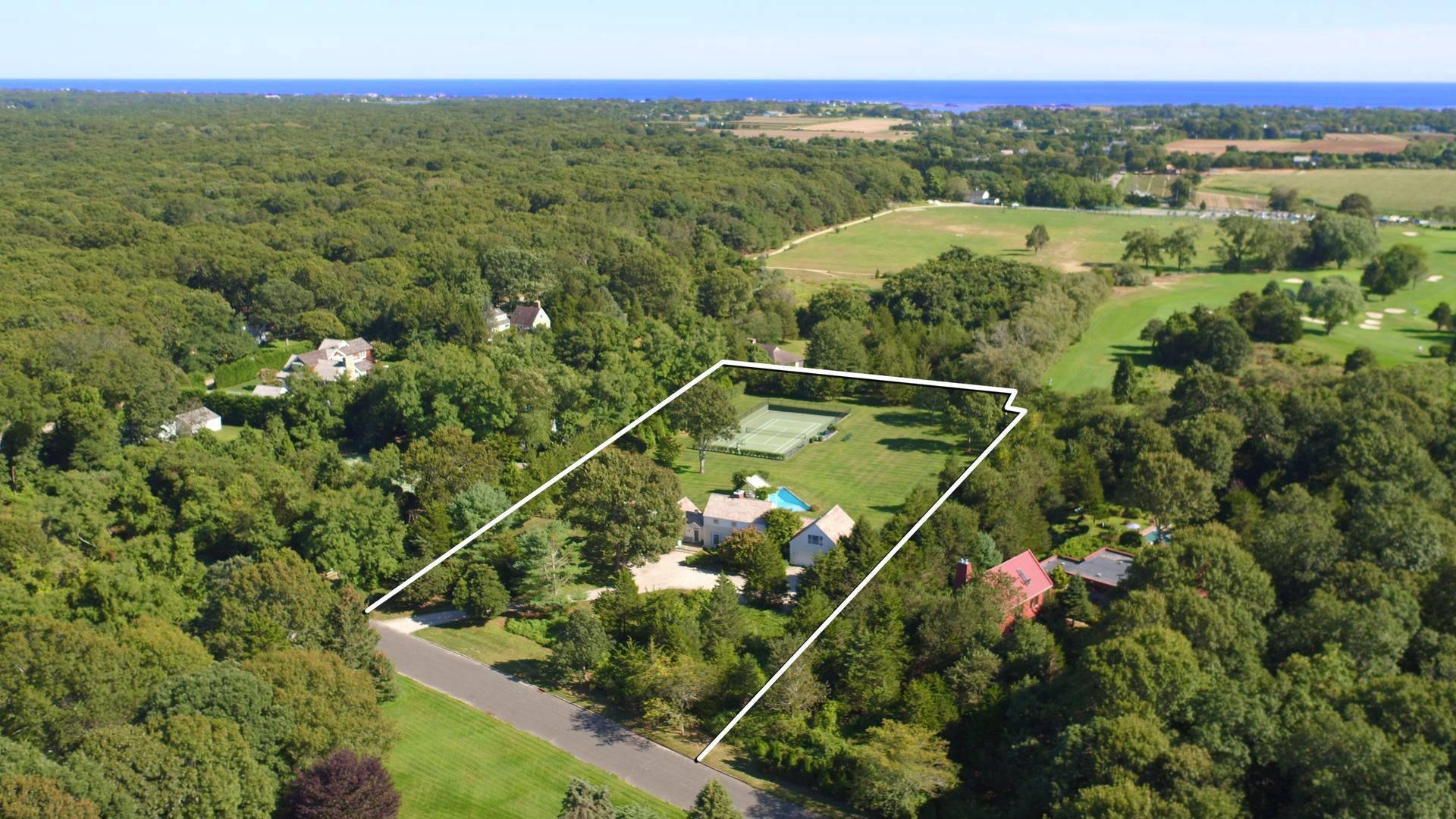 43 Greenleaf Lane