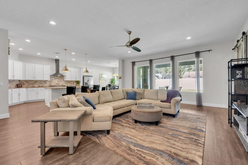 1210 Lorea Lane