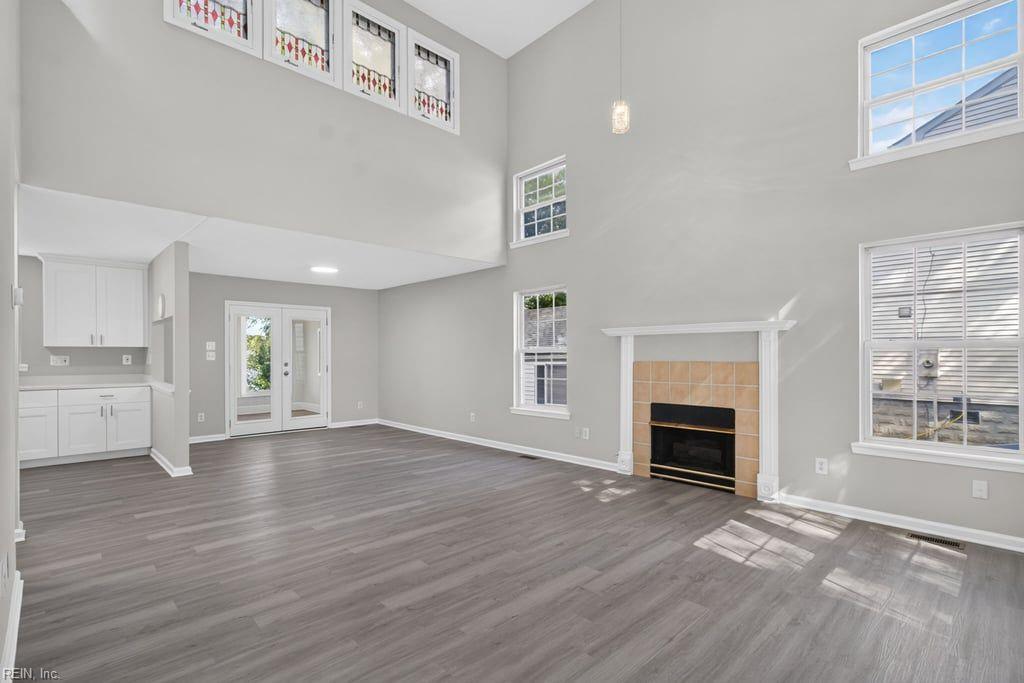 1337 Walnut Avenue