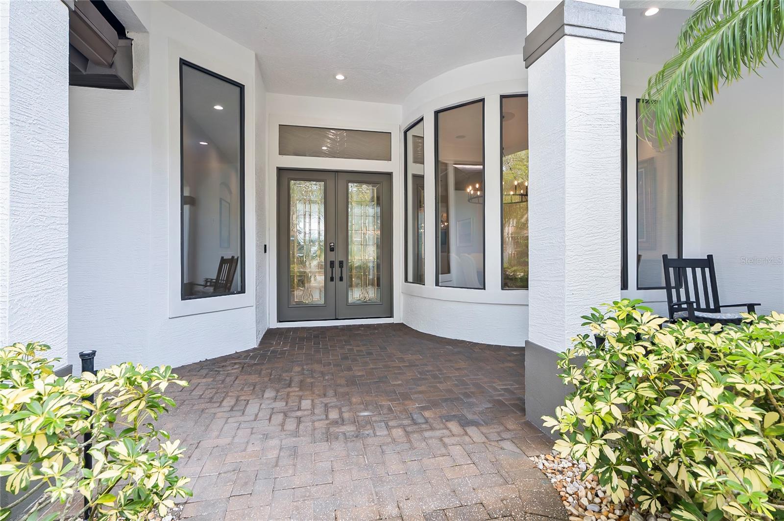 15 S Waterview Drive