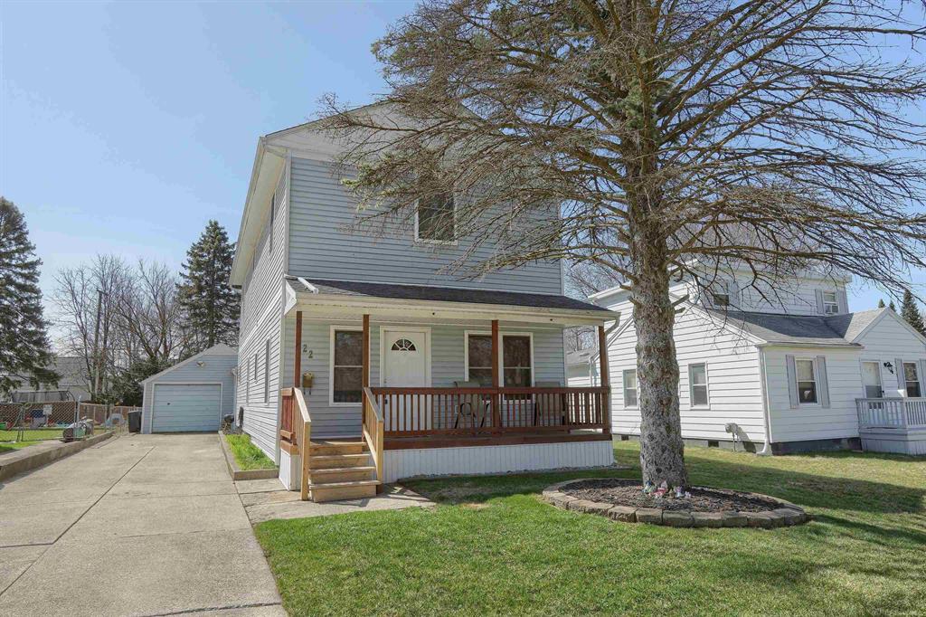 22 Roseview Boulevard
