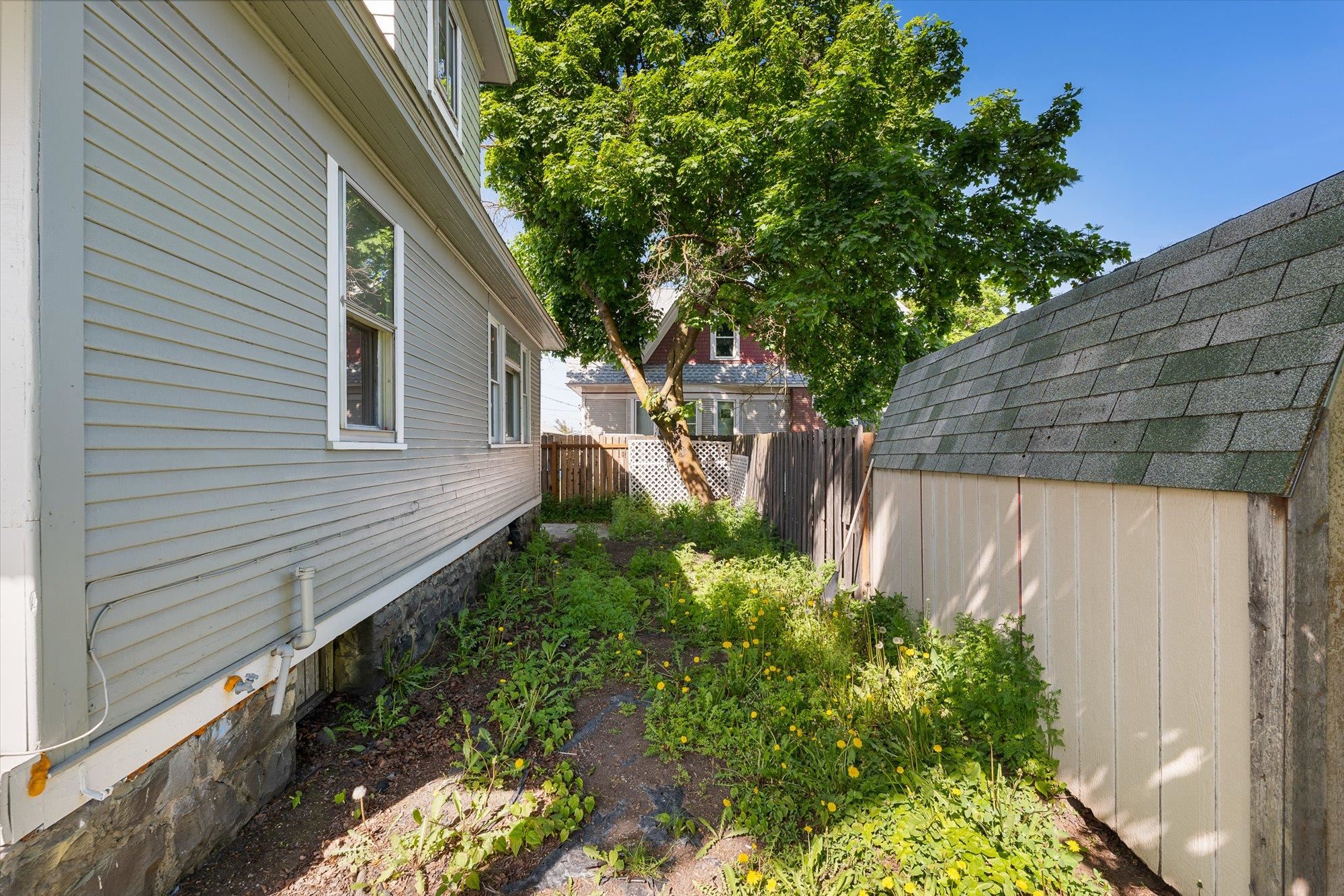 1515 N Cedar St