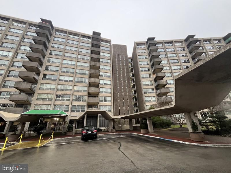 1001 City Avenue E-404